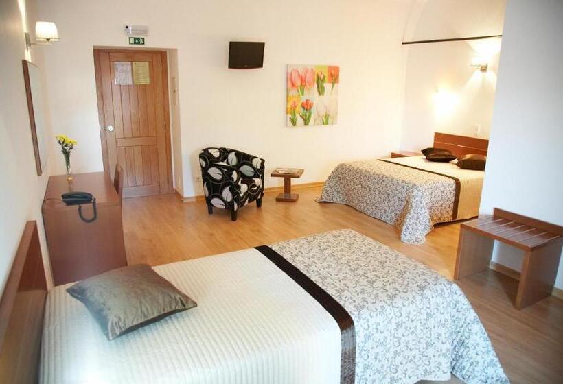 ホテル Solar De Alqueva