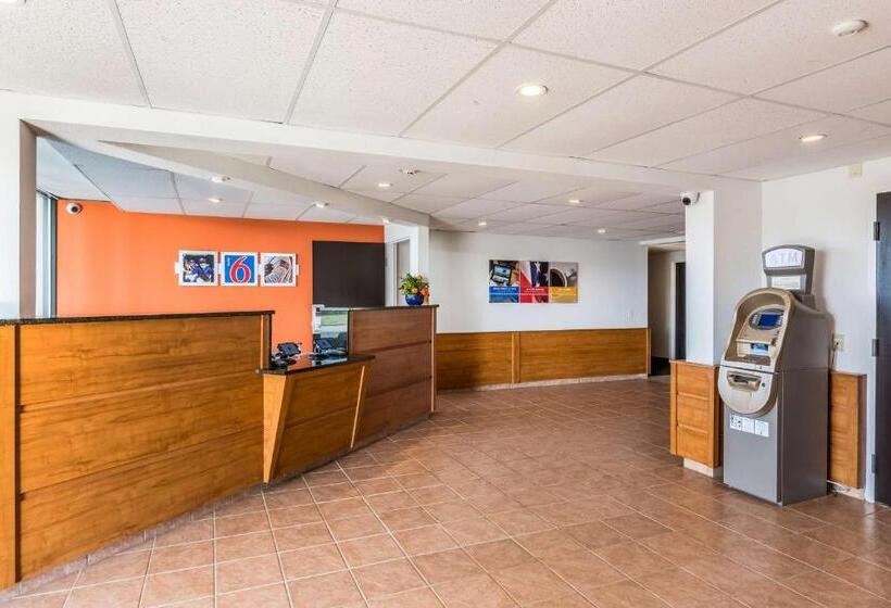 Motel 6petersburg, Va Fort Lee