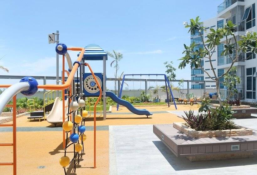 Mactan Newtown Boulevard By Fjcivo