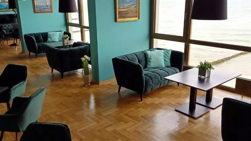 Wodnik Twój Hotel Z Widokiem Na Morze