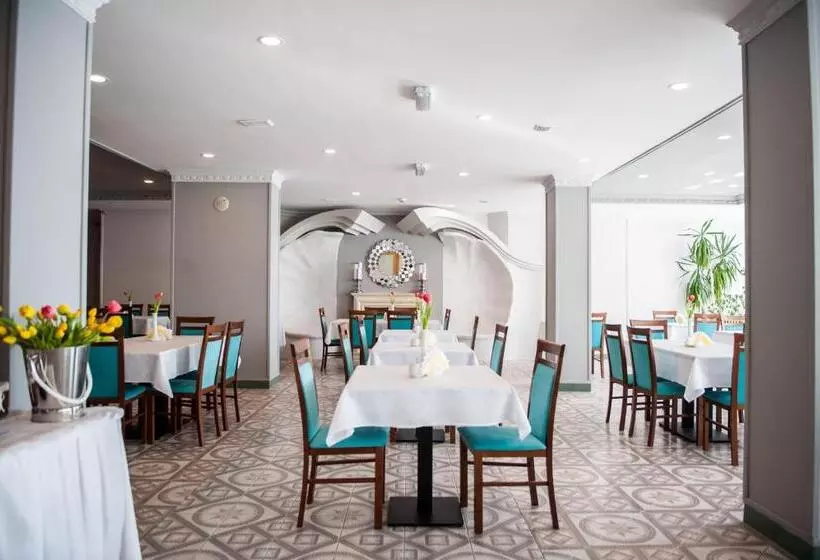 Wodnik Twój Hotel Z Widokiem Na Morze