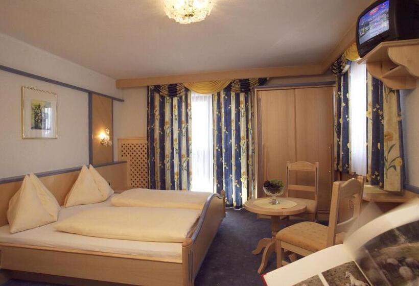 Altachhof Hotel Und Ferienanlage