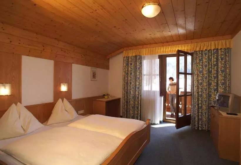 Altachhof Hotel Und Ferienanlage
