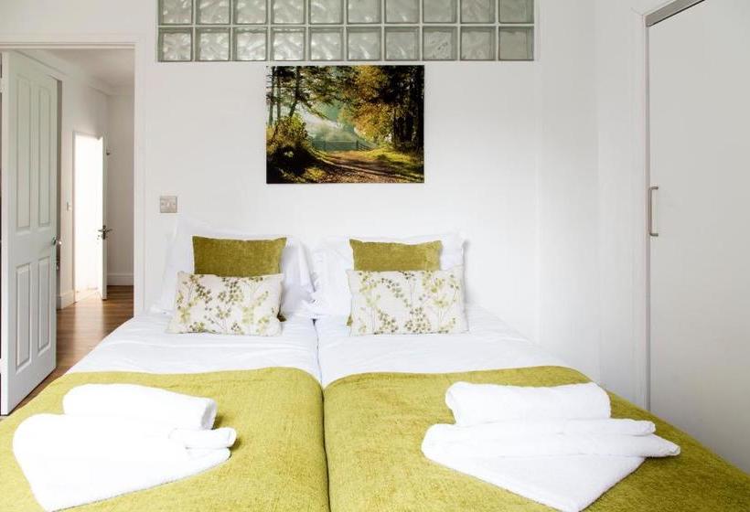 Cambridge City Apartments