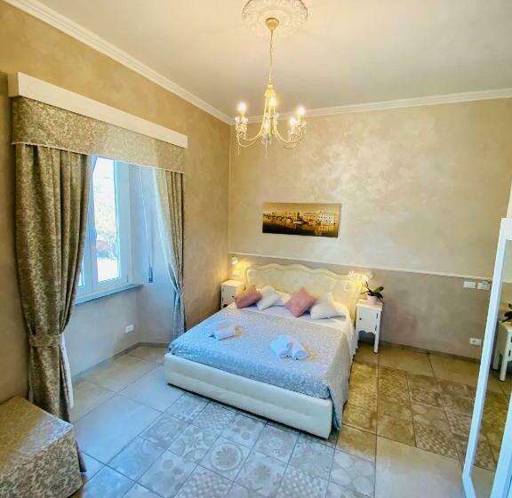 مسافرخانه Domus Valadier B&b Guesthouse