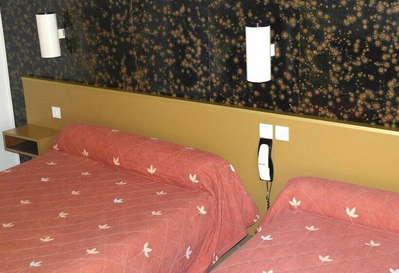 فندق Hôtel Restaurant Des Lys