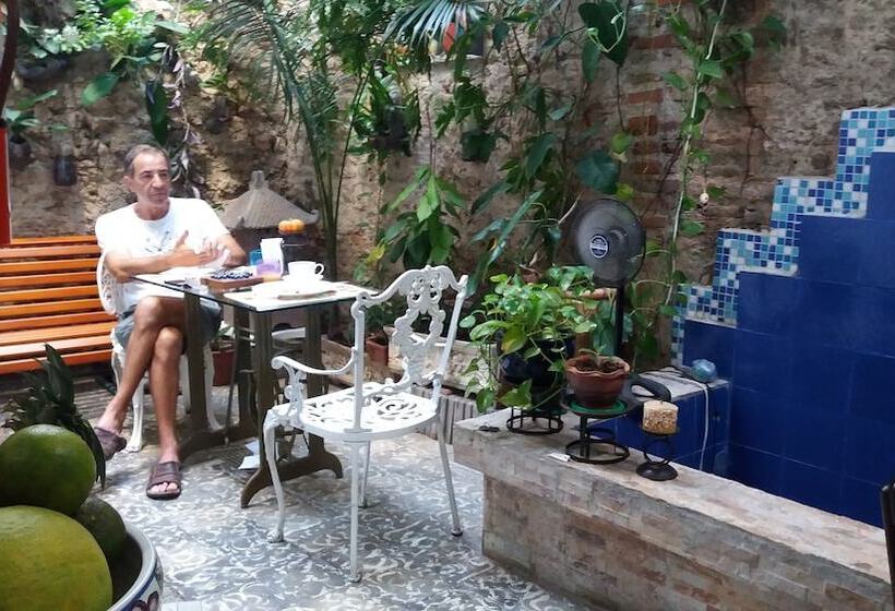 ホテル Fegali Art Boutique