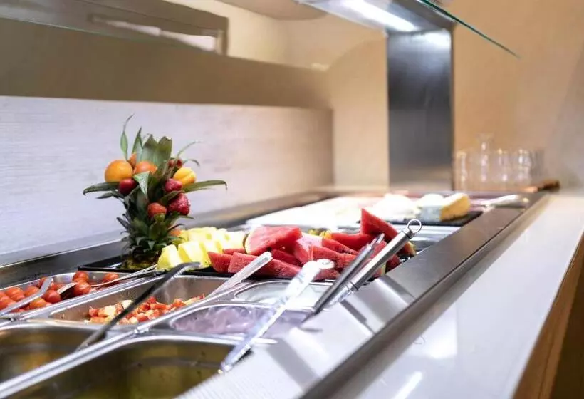 ホテル Holiday Sport & Relax