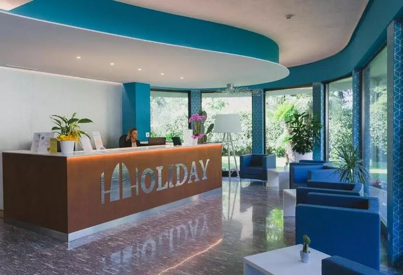 ホテル Holiday Sport & Relax