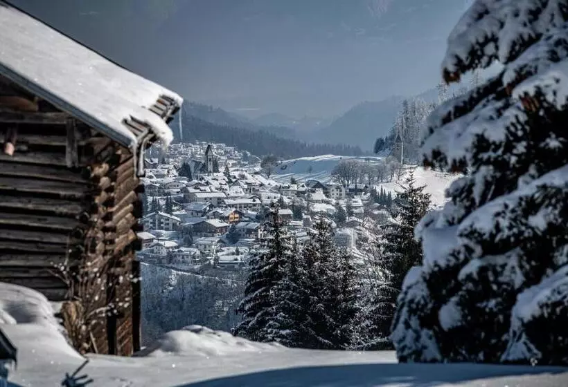 ホテル Restaurant La Siala