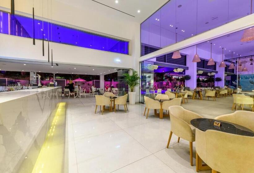 Отель Tasia Maris Seasons - Adults Only