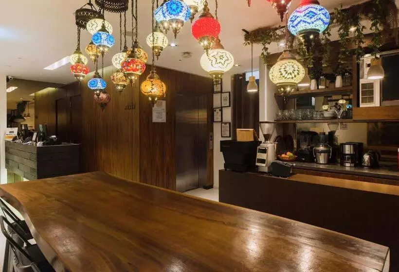 The Daulat By Hotel Calmo