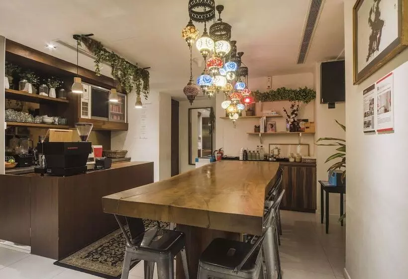 The Daulat By Hotel Calmo