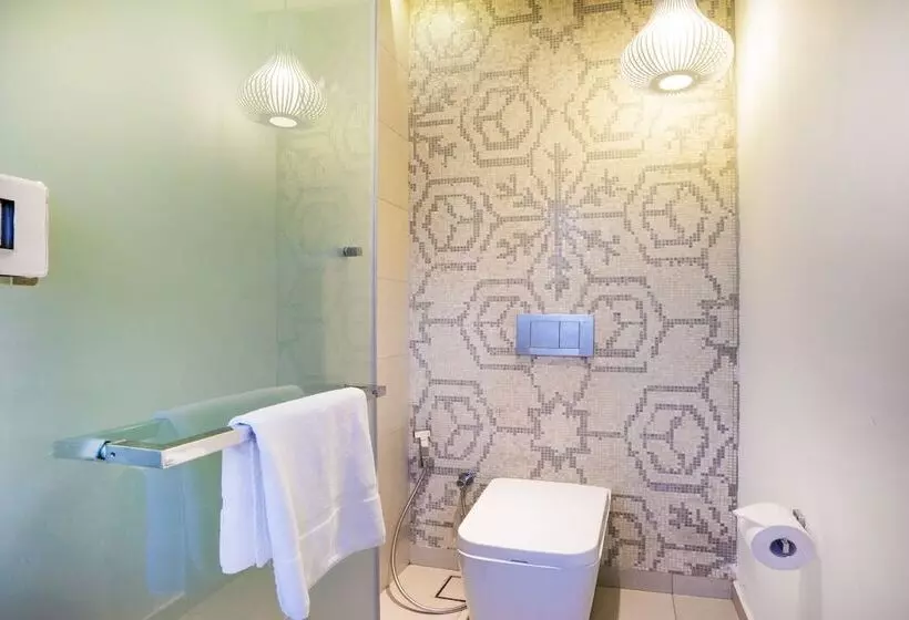 The Daulat By Hotel Calmo