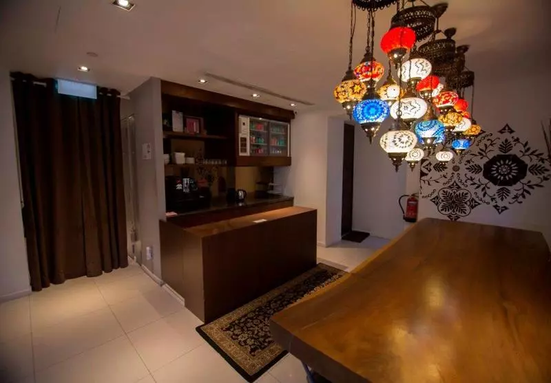 The Daulat By Hotel Calmo