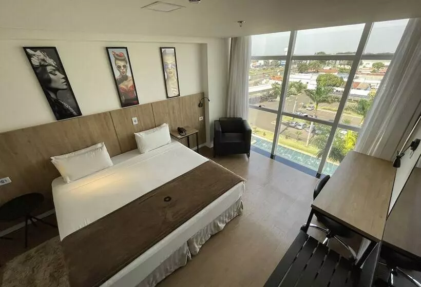 ホテル Transamerica Executive Maringa