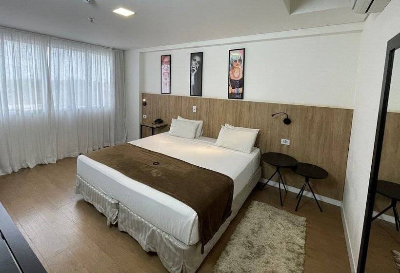 בית מלון כפרי Transamerica Executive Maringa