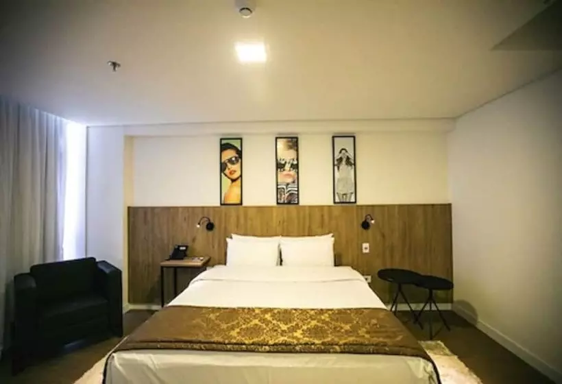 ホテル Transamerica Executive Maringa