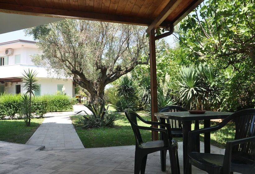 호텔 Villaggio Borgo Degli Ulivi