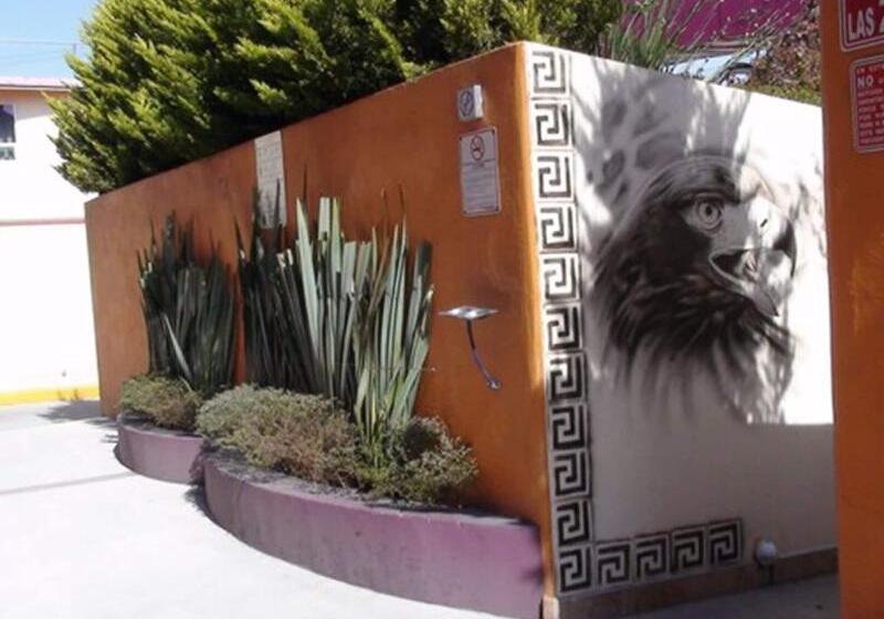 ホテル & Villas 7