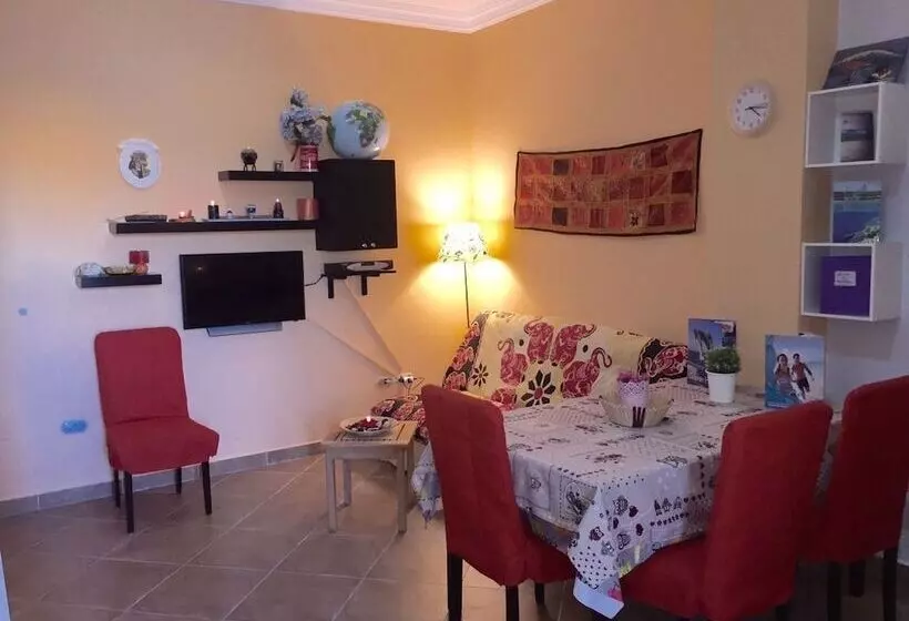 Iris Holiday Apartment
