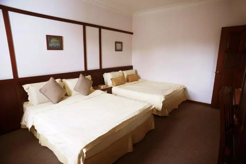 Parkland Apartment