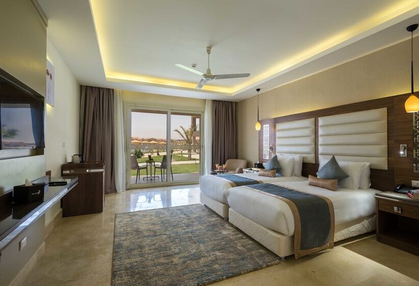 Pickalbatros Sea World Resort Marsa Alam Aqua Park