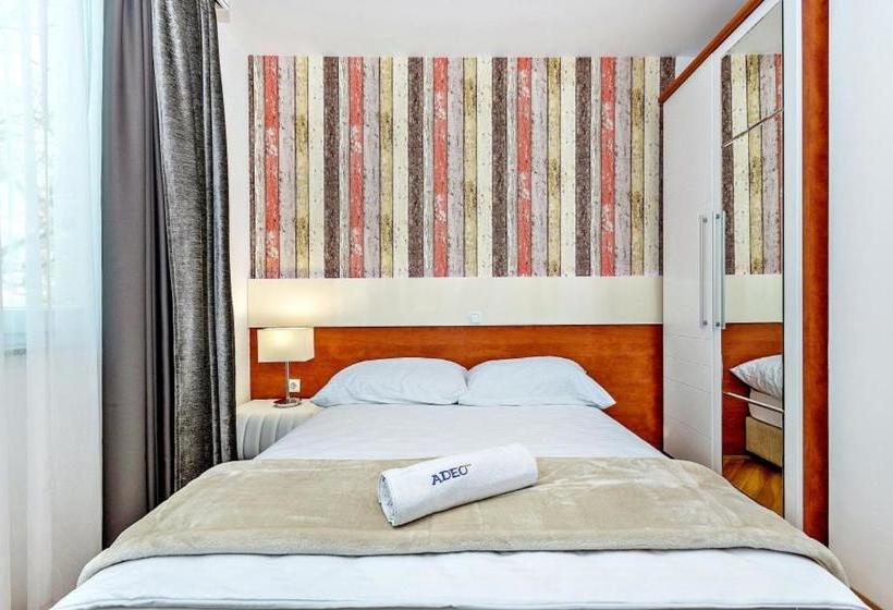 Aparthotel Adeo