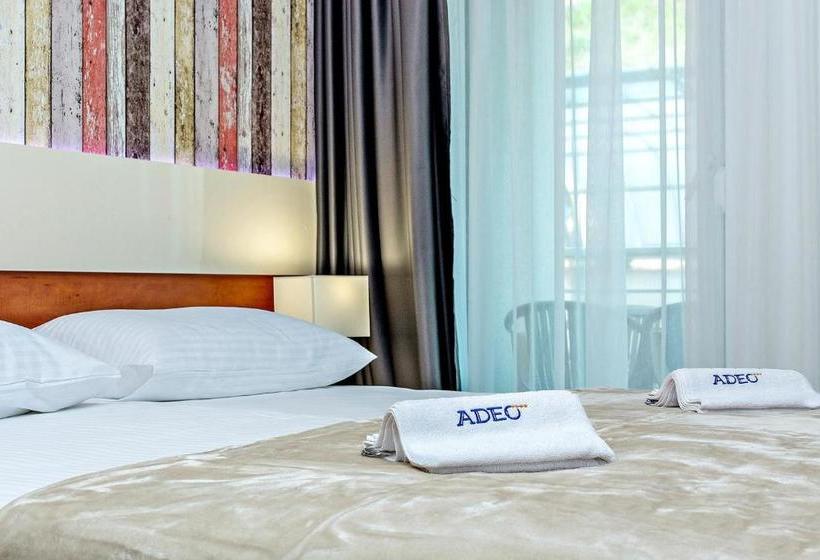 Aparthotel Adeo
