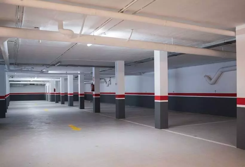 Beatrix 2000 - Caliu Apartments