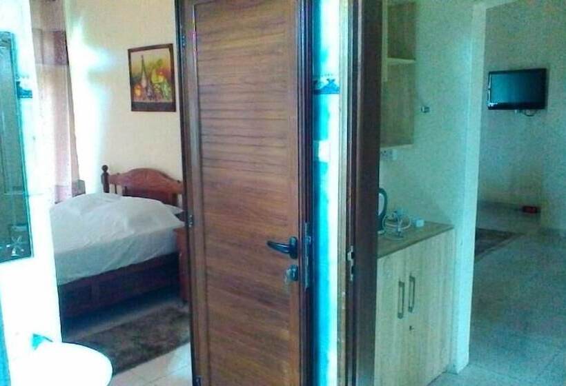 تختخواب و صبحانه Luxor Residence Guesthouse