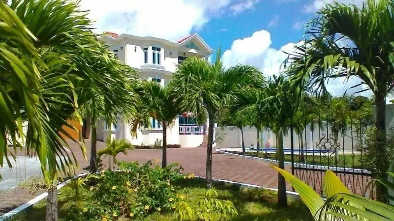 تختخواب و صبحانه Luxor Residence Guesthouse