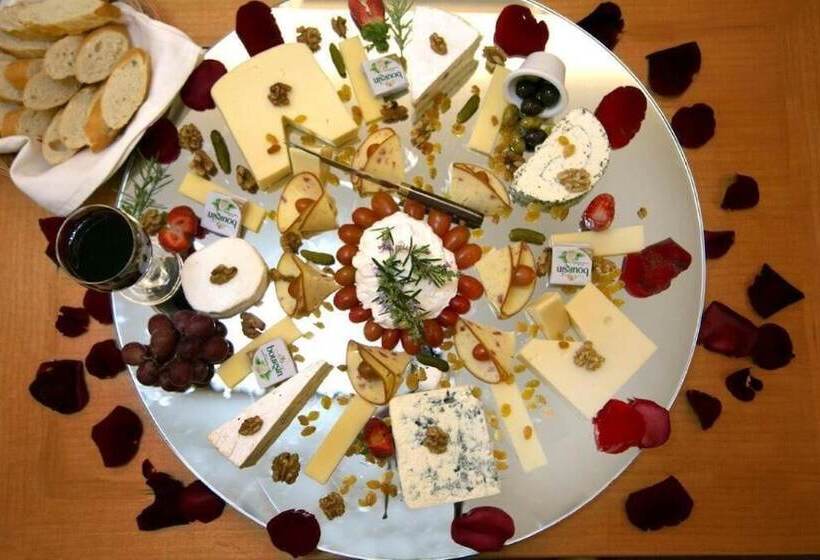 Hotel Bzommar Palace