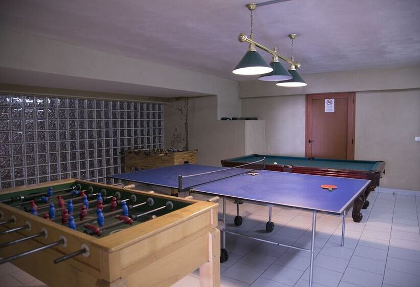 Hotel Bzommar Palace