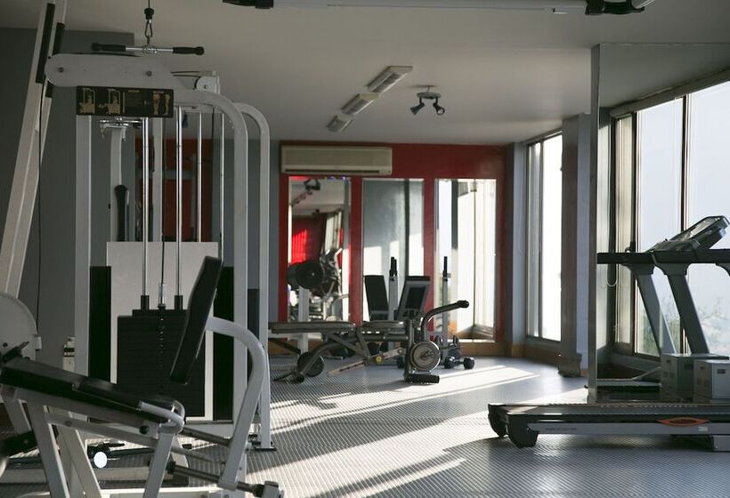 Hotel Bzommar Palace