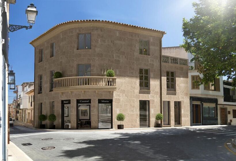 هتل Ti Central Maria