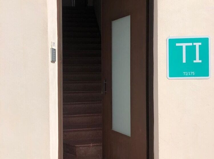 هتل Ti Central Maria