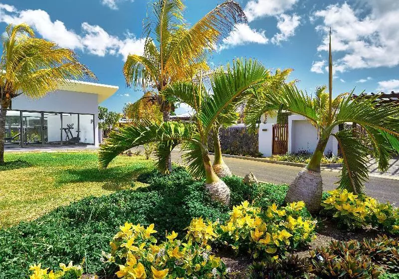 هتل Corail Bleu Private Pool & Garden Villas By Lov