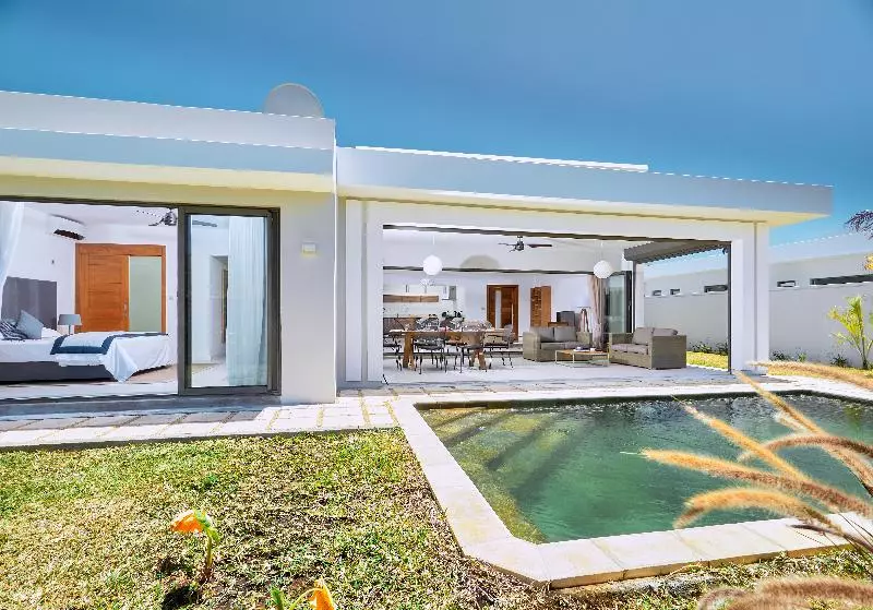هتل Corail Bleu Private Pool & Garden Villas By Lov