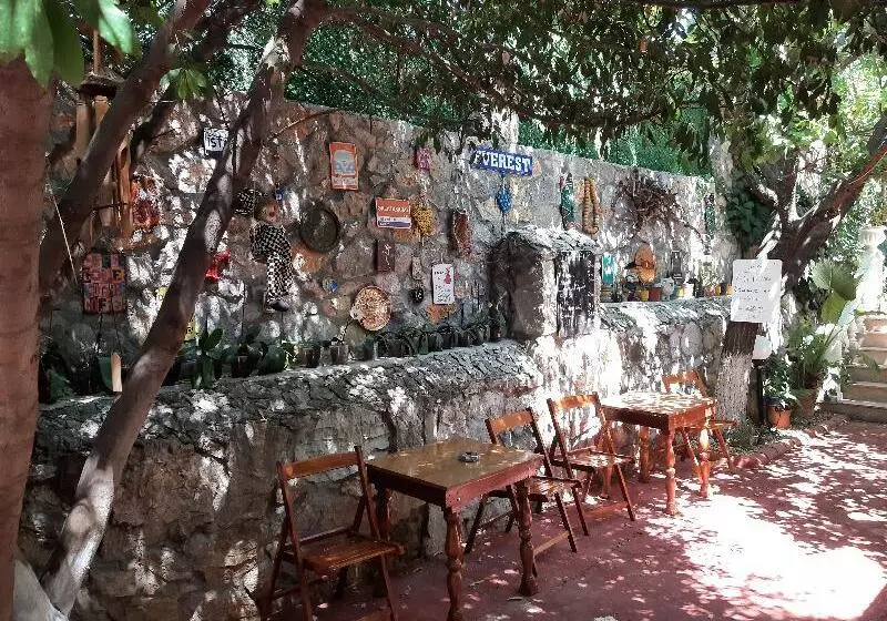 Hotelli Everest Apart