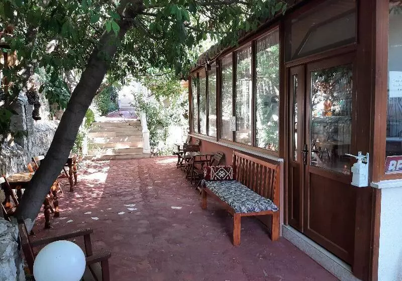 Hotelli Everest Apart