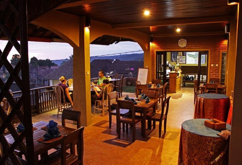 ホテル Guru Ratna