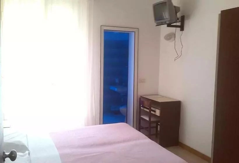 هتل K2