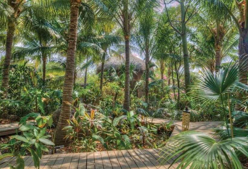 هتل Mandala Eco Villas