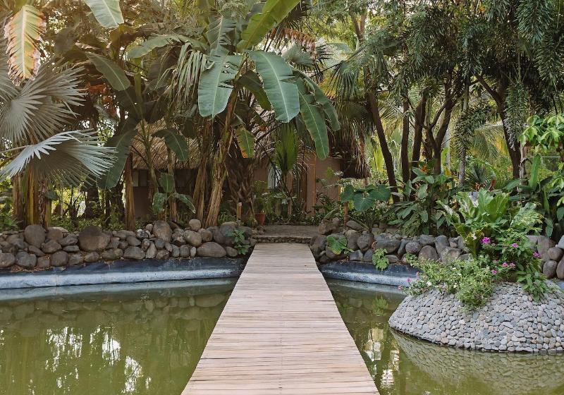 هتل Mandala Eco Villas