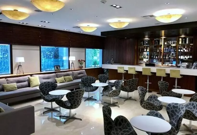 Hotelli Metropolitano Supara