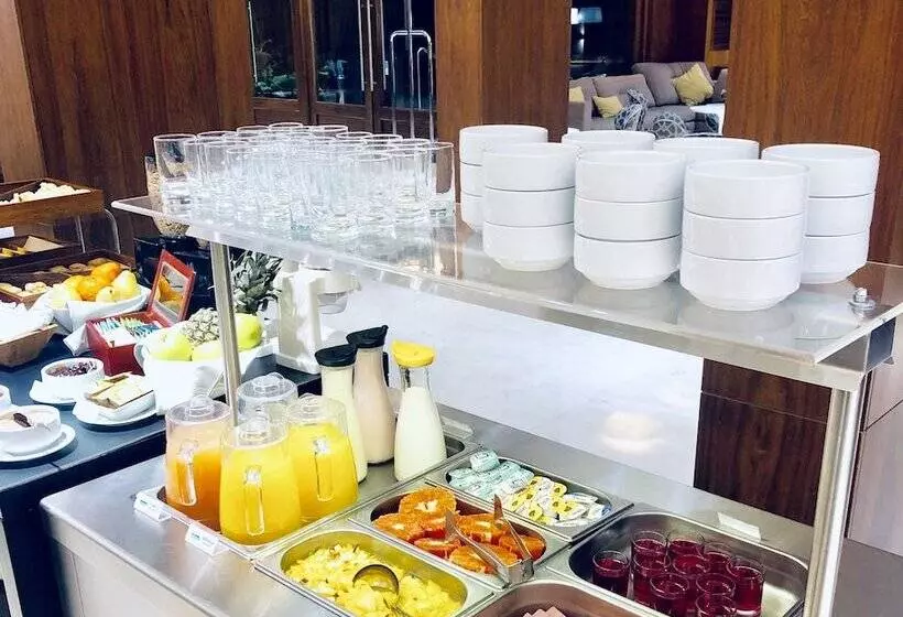 Hotelli Metropolitano Supara