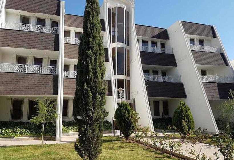 هتل Tourist Shiraz