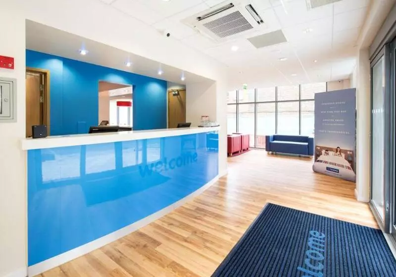 ホテル Travelodge London Greenwich High Road