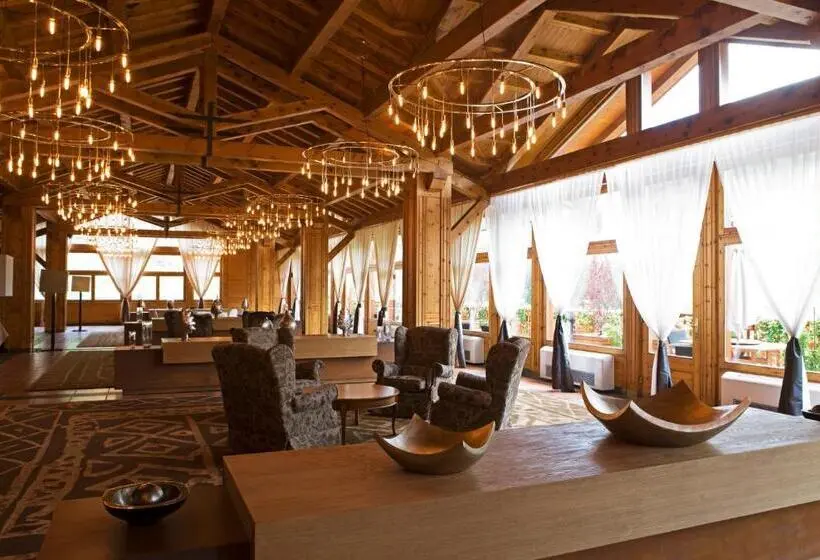 Sport Hotel Village